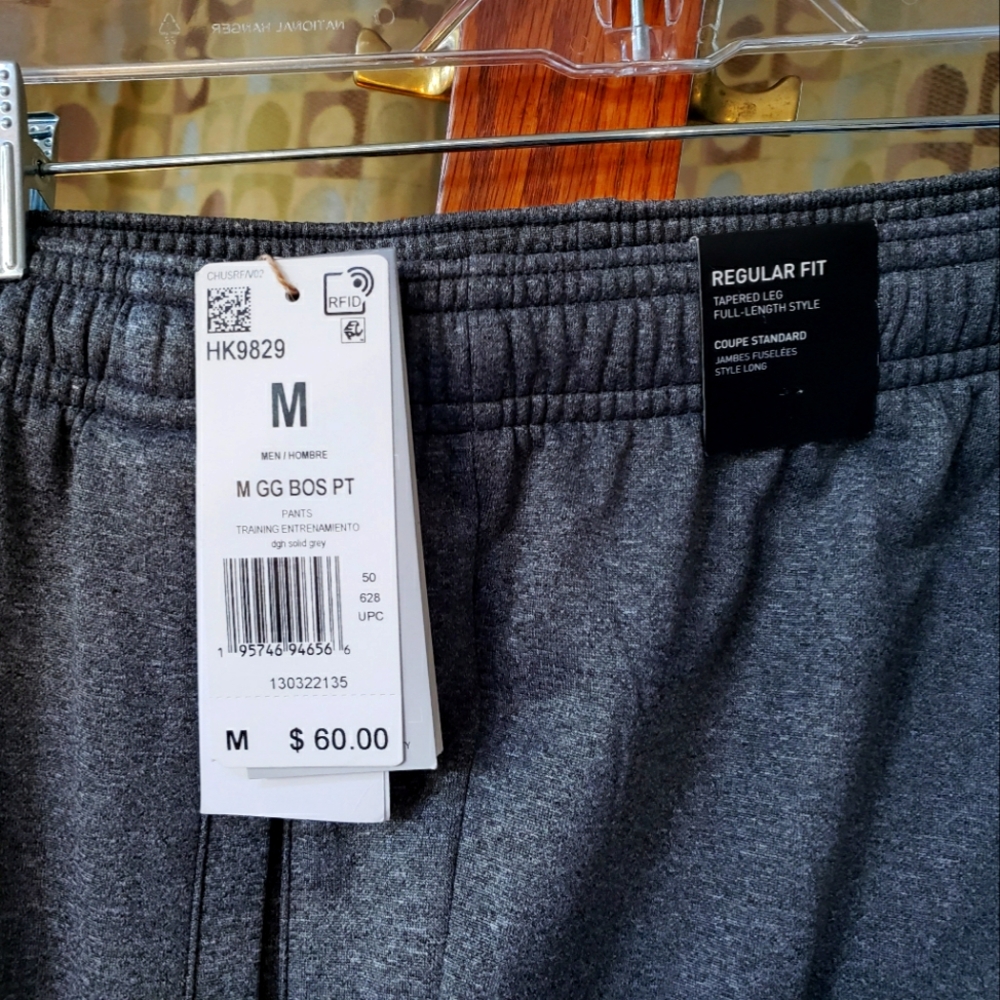 Adidas training pants dgh solid gray size M Aeroready